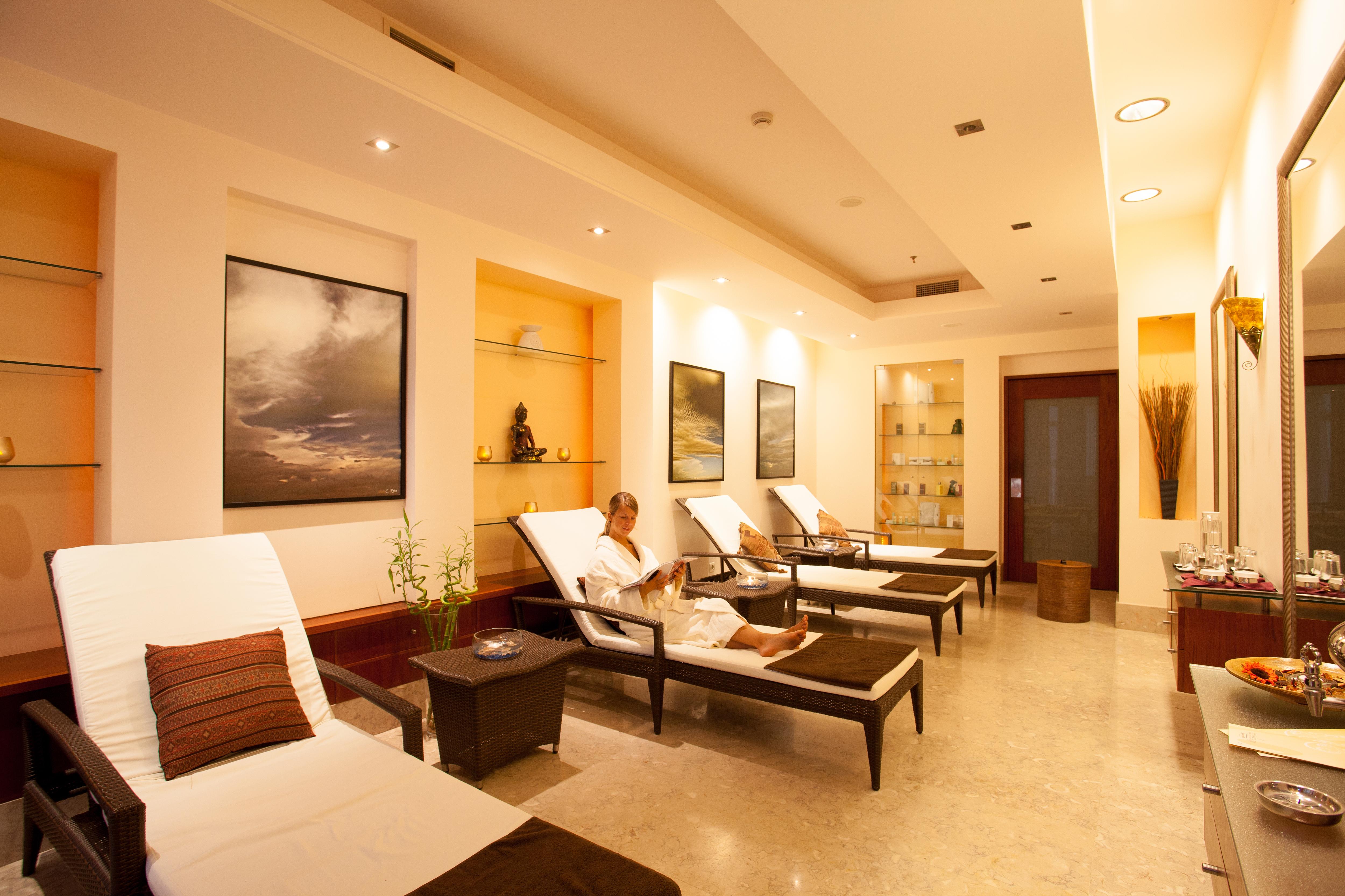 Praia D'El Rey Marriott Golf & Beach Resort Praia del Rei Bagian luar foto The spa at the Taj Mahal Palace, Mumbai